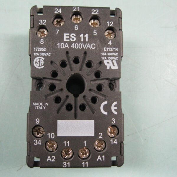 product-grid-gallery-item