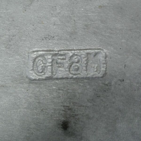 product-grid-gallery-item