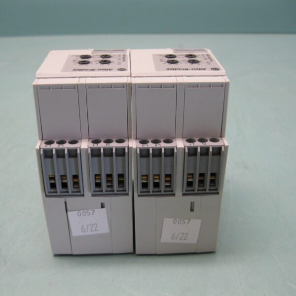 product-grid-gallery-item