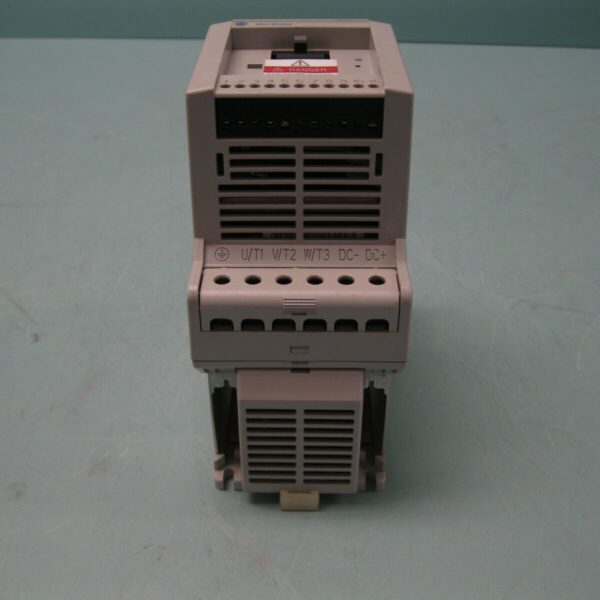 product-grid-gallery-item