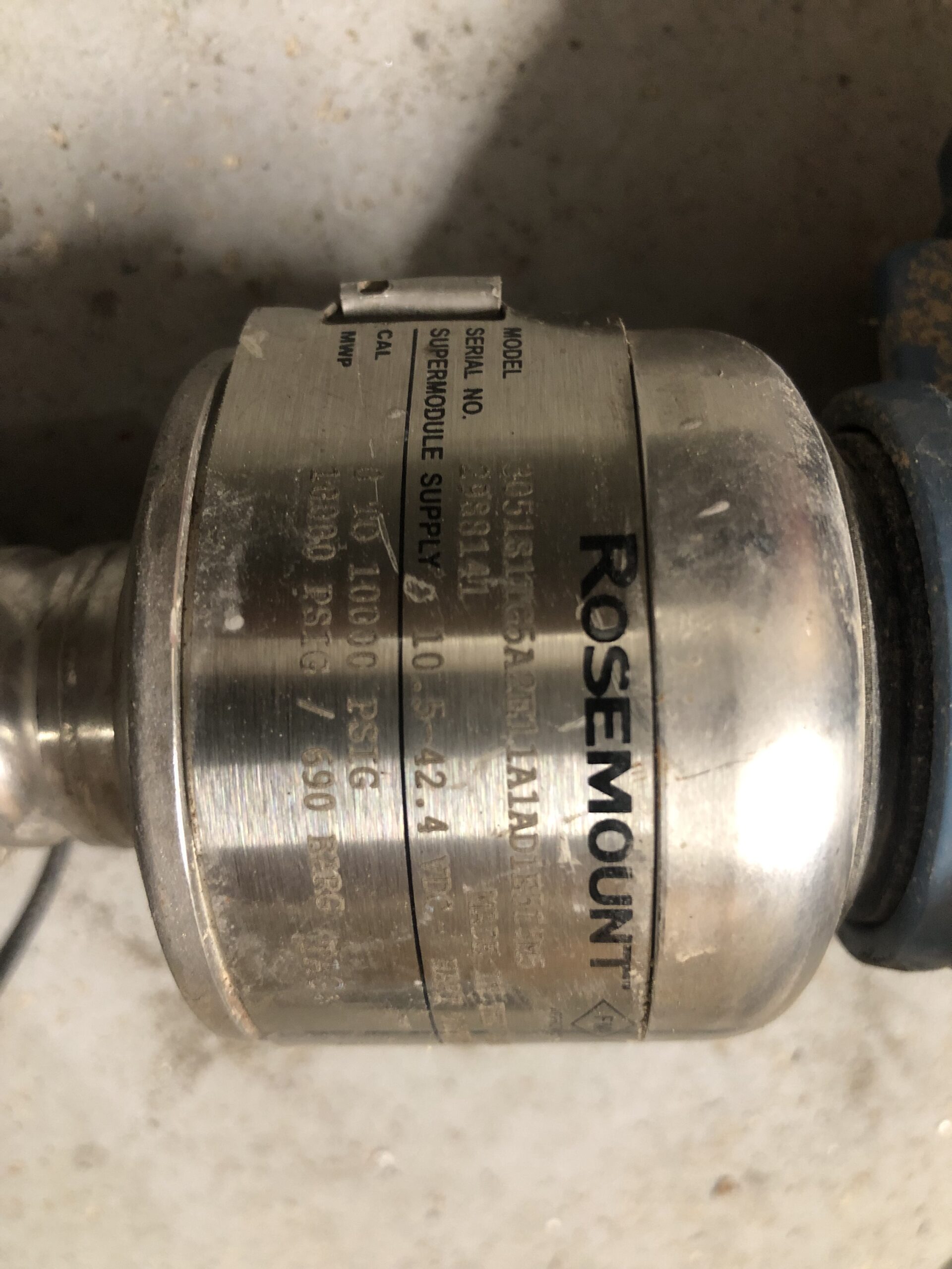 product-grid-gallery-item